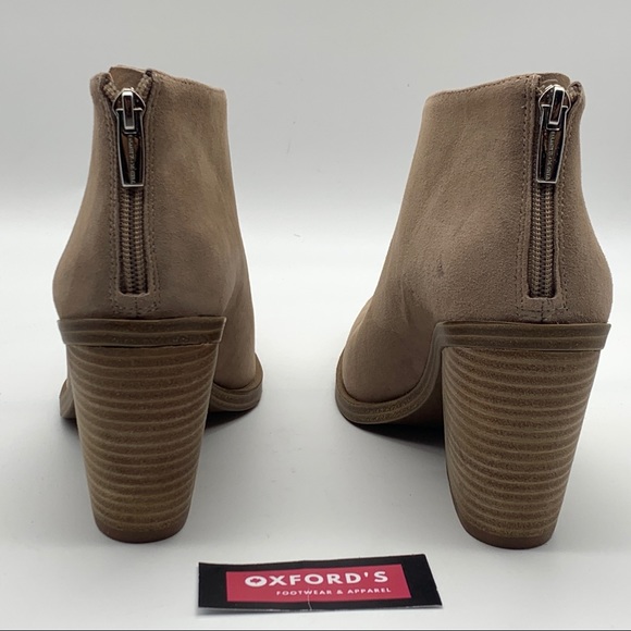 VINCE CAMUTO Ginsel Taupe Suede Bootie - Picture 10 of 15